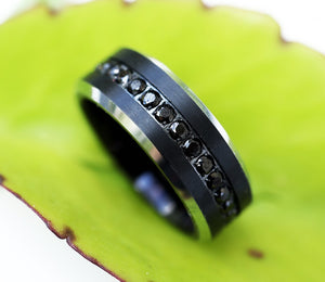 Open image in slideshow, Men&#39;s Beveled Silver and Black Wedding Ring, Black Diamond Wedding Band, Black Diamond Engagement Ring Polished Silver Edges
