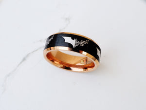 Open image in slideshow, everaftercreative Ring Batman and Joker Logo Ring, The Joker Wedding Band, Batman Wedding Ring

