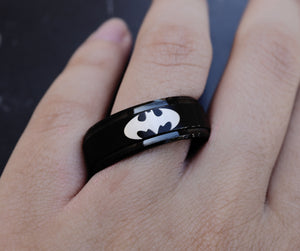 Open image in slideshow, everaftercreative Ring Batman Logo Superhero Spinner Ring, Batman Engagement Ring, Batman Wedding Band
