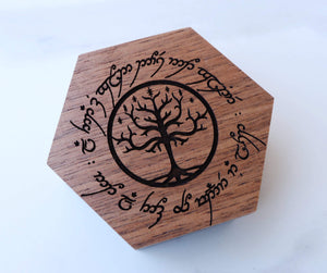 Open image in slideshow, everaftercreative Ring Box Elvish Tree Wedding Ring Box, Elvish Wood Engagement Ring Box, Tolkien Ring Box.
