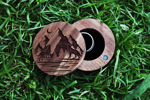 everaftercreative Ring Box Howling Wolves Wedding Ring, Wolf Engagement Ring Box, Nature Mountain Adventure Wood Ring Box, Howling Wolves Moon Wooden Jewelry Gift