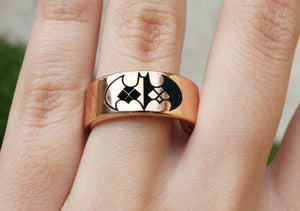everaftercreative Ring Harley Quinn and Batman Wedding Band, Superhero and Villain Engagement Ring