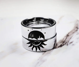 Open image in slideshow, everaftercreative Ring Matching Sun and Moon Promise Ring, Sun Moon Jewelry, Couples Sun and Moon Rings.
