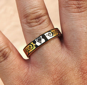 Open image in slideshow, Ring - Womens Jack And Sally Ring, Tim Burton Themed Scene Ring, Jack And Sally Wedding Band, Tim Burton Wedding Ring
